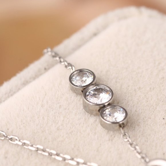 Michael Kors Round Shell Pendant Necklace - Picture 2 of 5